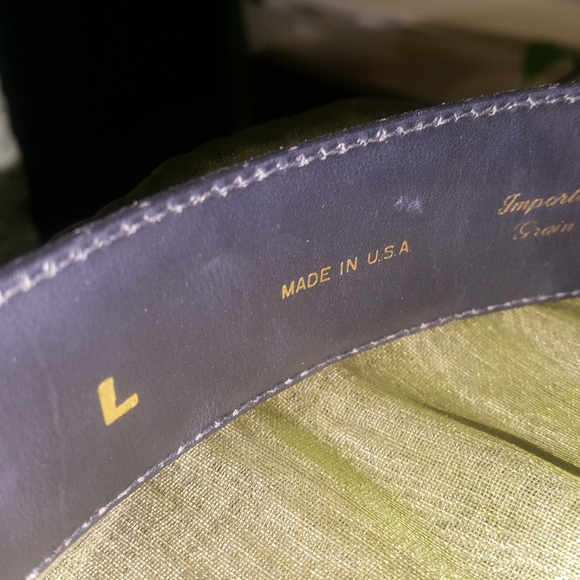 size Large women's alligator  belt - Picture 2 of 5